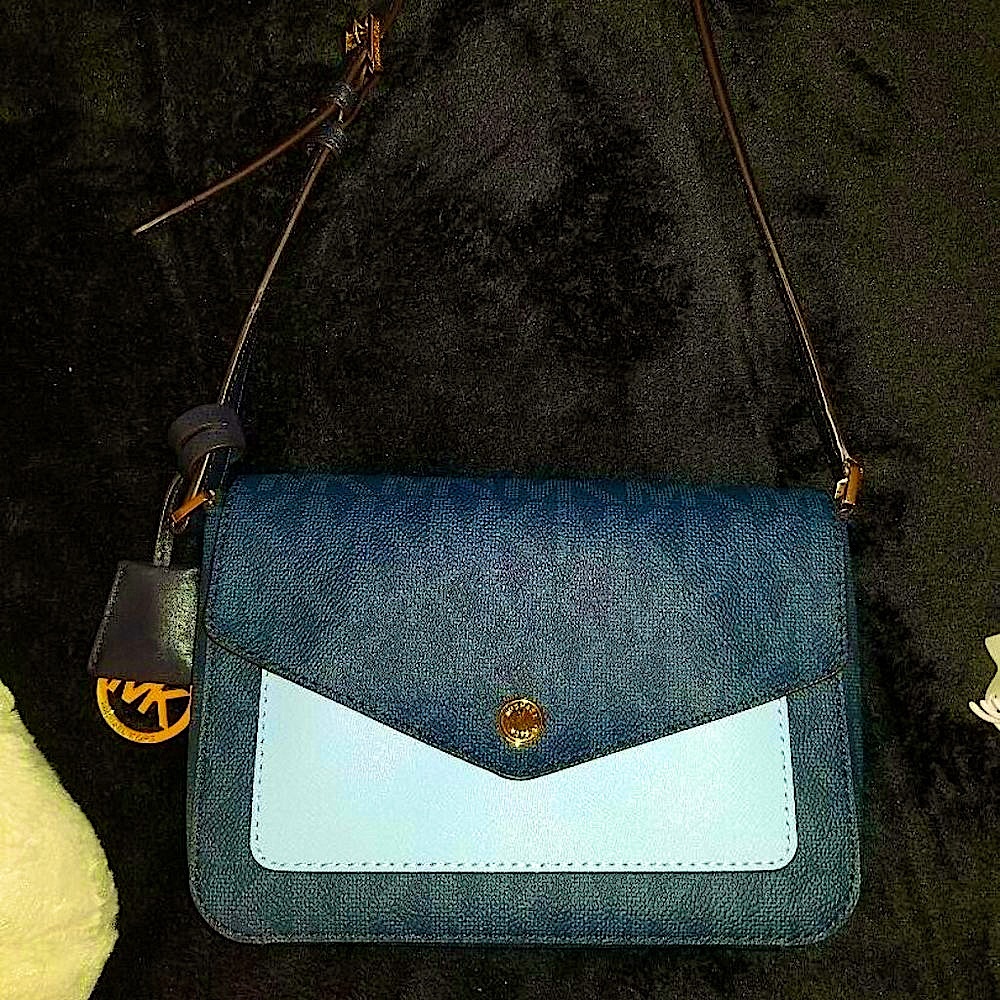Michael Kors (Greenwich) Small Flap Crossbody Bag.